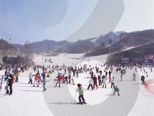 韩国的冬天，滑雪场风景(2)
