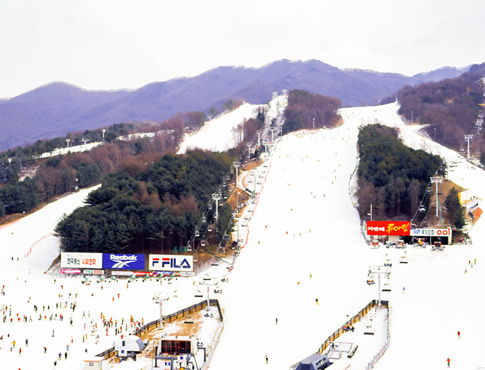 照片)熊城度假村滑雪场