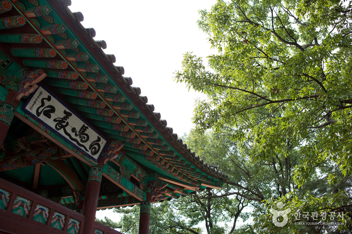 Busosanseong Fortress of Buyeo (부여 부소산성)
