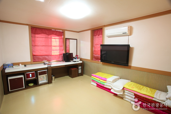 Ocean Park - Goodstay (오션파크)