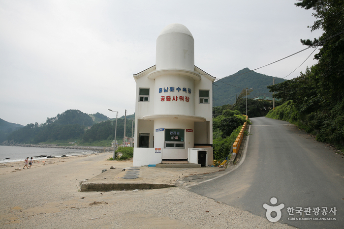 興南海水浴場(흥남해수욕장)