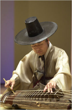 Jeonju Traditional Culture Center (전주전통문화관)