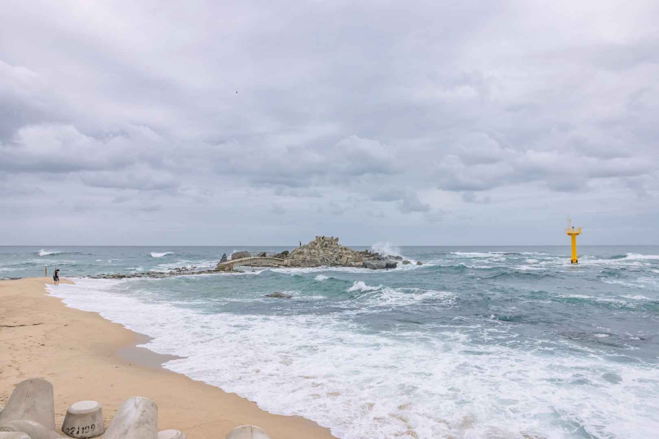 沙川津港(사천진항)