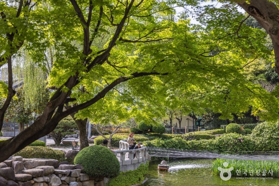 thumbnail-충렬사(부산)-34