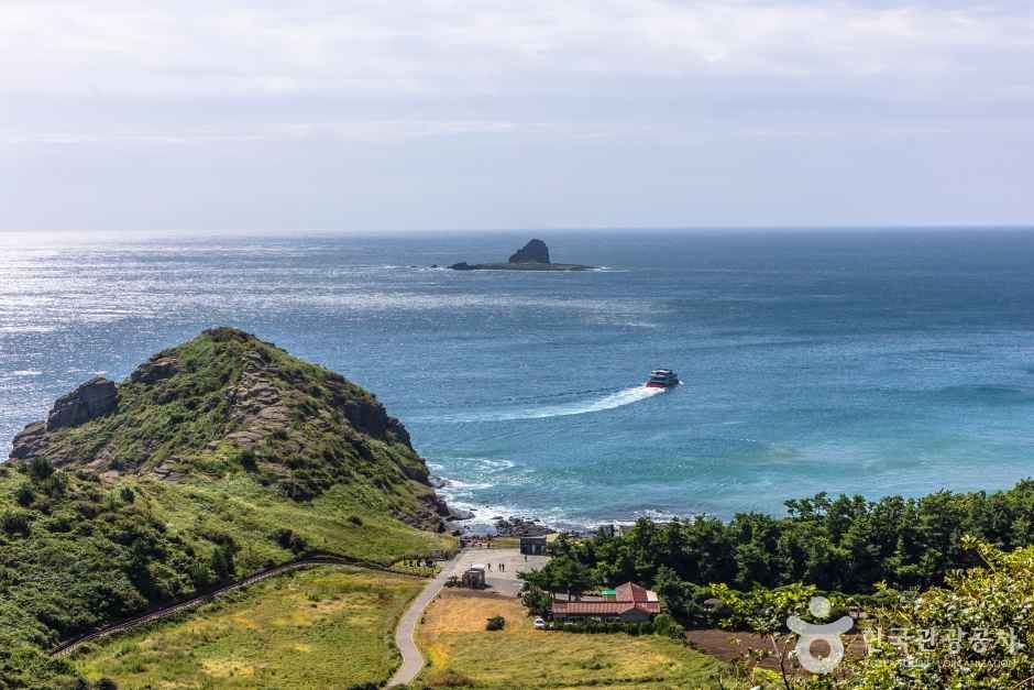 용머리해안