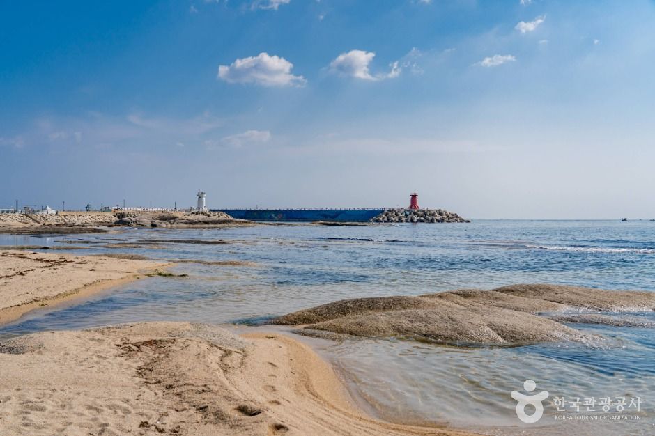 청간해변