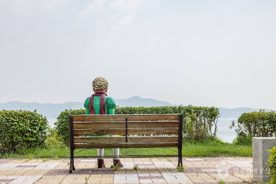 천상병 귀천(歸天) 공원