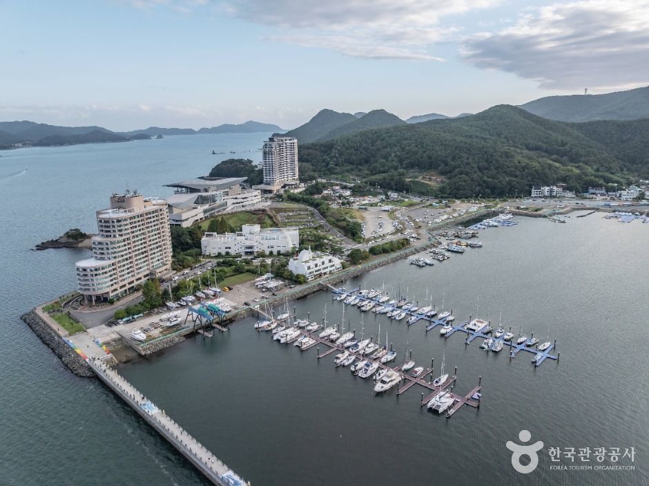 thumbnail-미륵도 관광특구-18