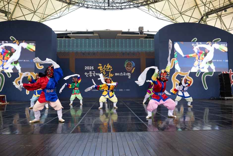 thumbnail-안동국제탈춤페스티벌-3