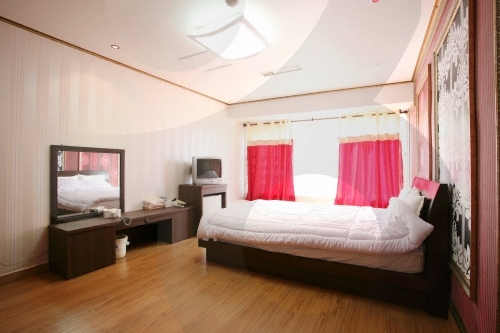 Gyeongju Tourist Hotel (경주관광호텔)