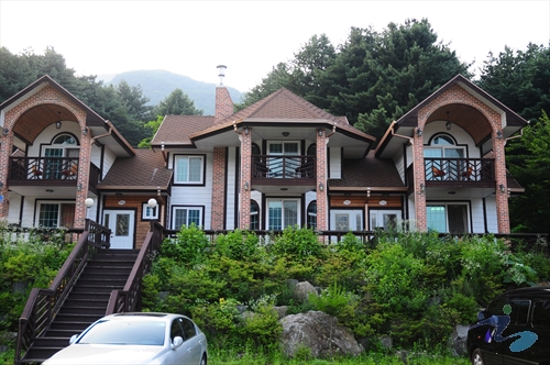 곰들산장