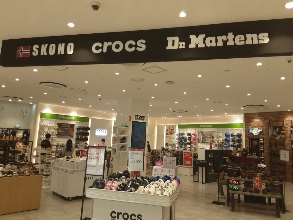 [事後免稅店] Crocs (樂天折扣購物中心利川店)(크록스 롯데아울렛 이천점)