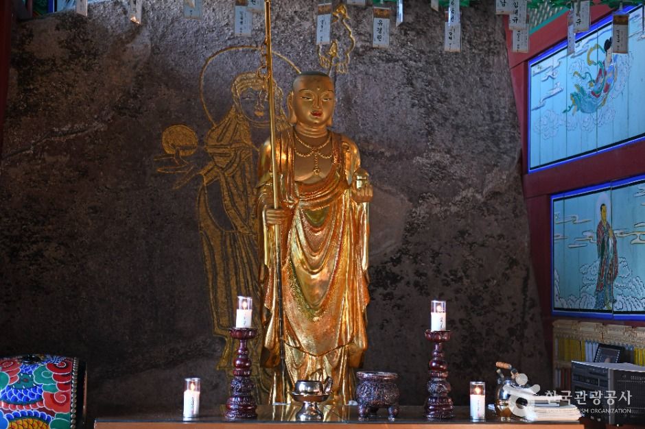 Templo Jeongbangsa (정방사)