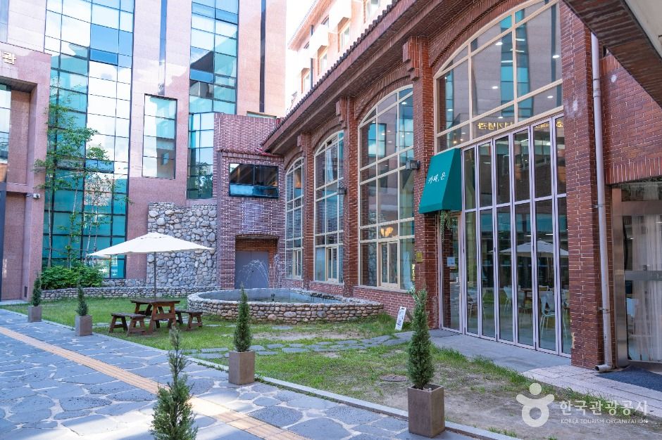 한국교회 100주년 기념관