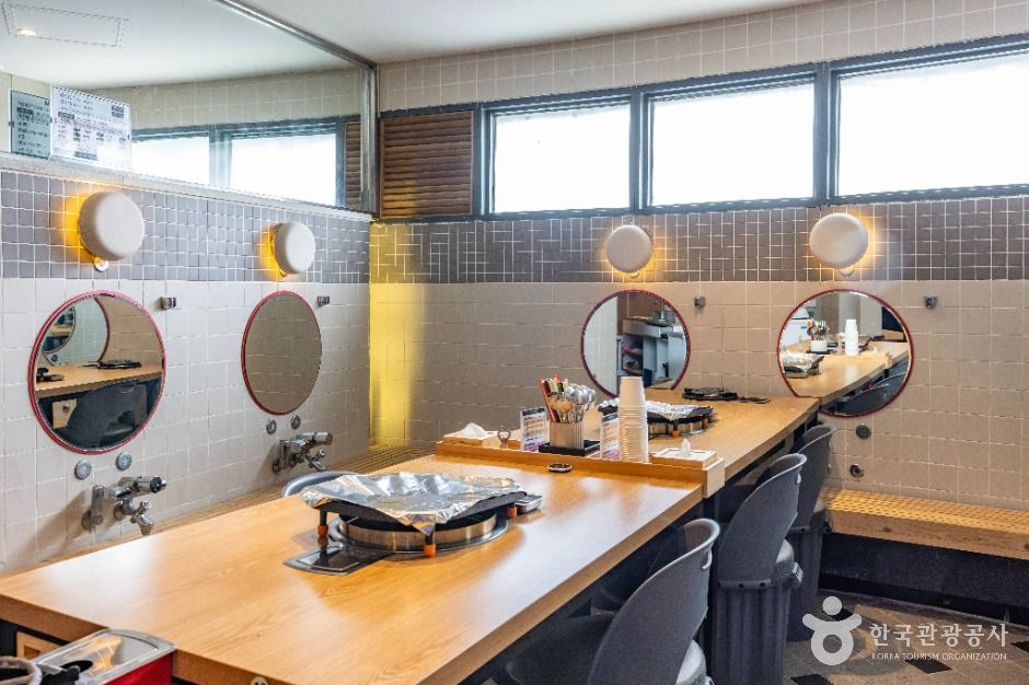 thumbnail-학천불고기·카페목간-5