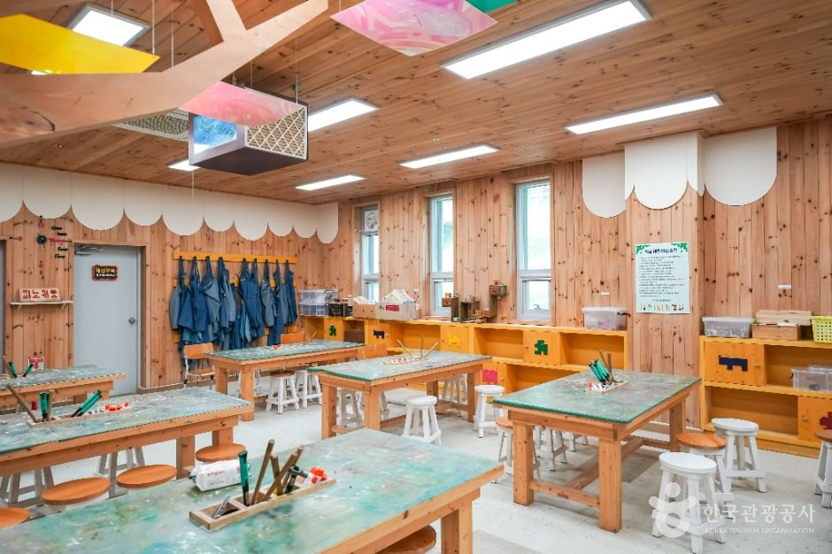 thumbnail-거창목재문화체험장-2
