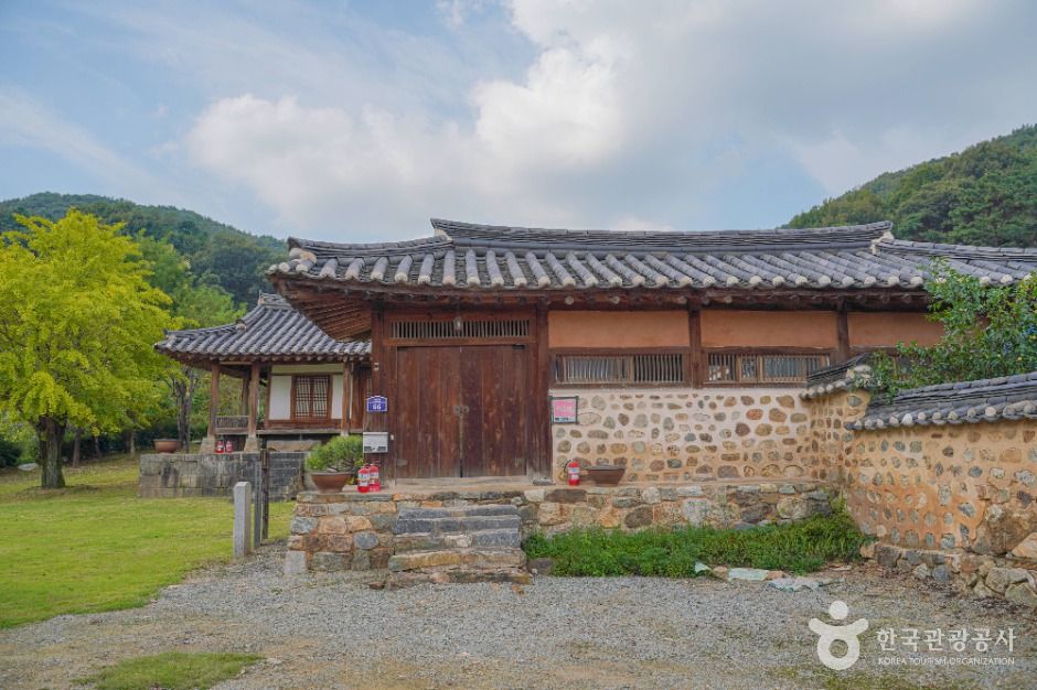 안성 정무공 오정방 고택