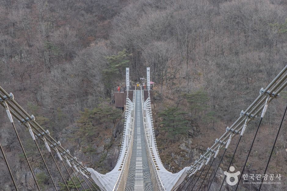 운일암반일암 구름다리