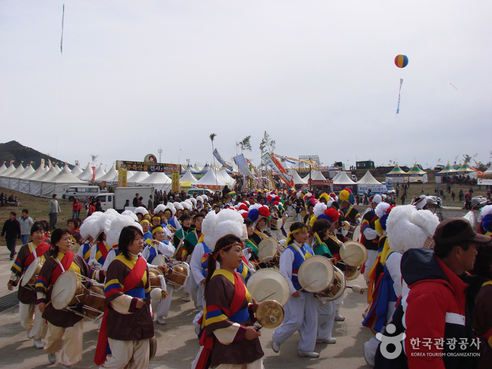 Jeju Field-Burning Festival (제주 들불축제)