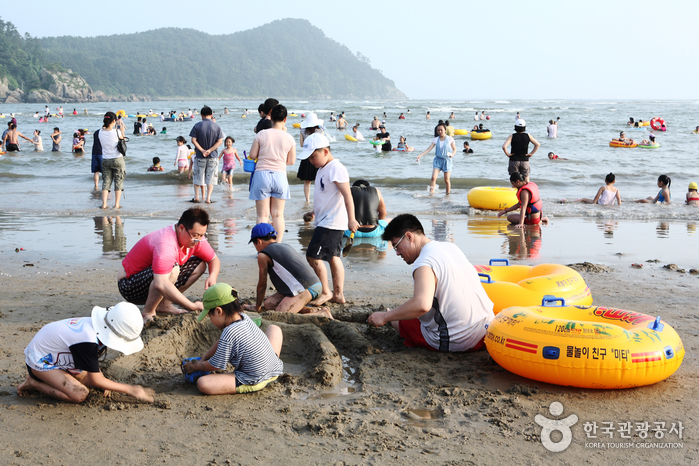 Dadaepo Beach (다대포해수욕장)