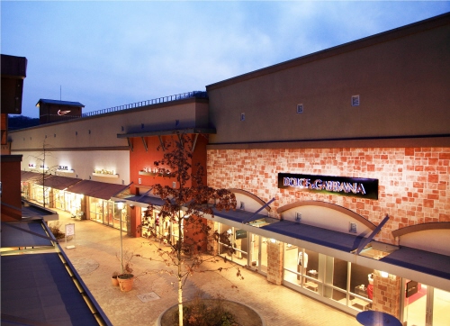 Yeoju Premium Outlets (여주 프리미엄아울렛)