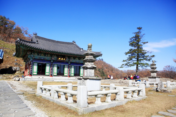 Храм Санвонса в Вончжу (상원사(원주))