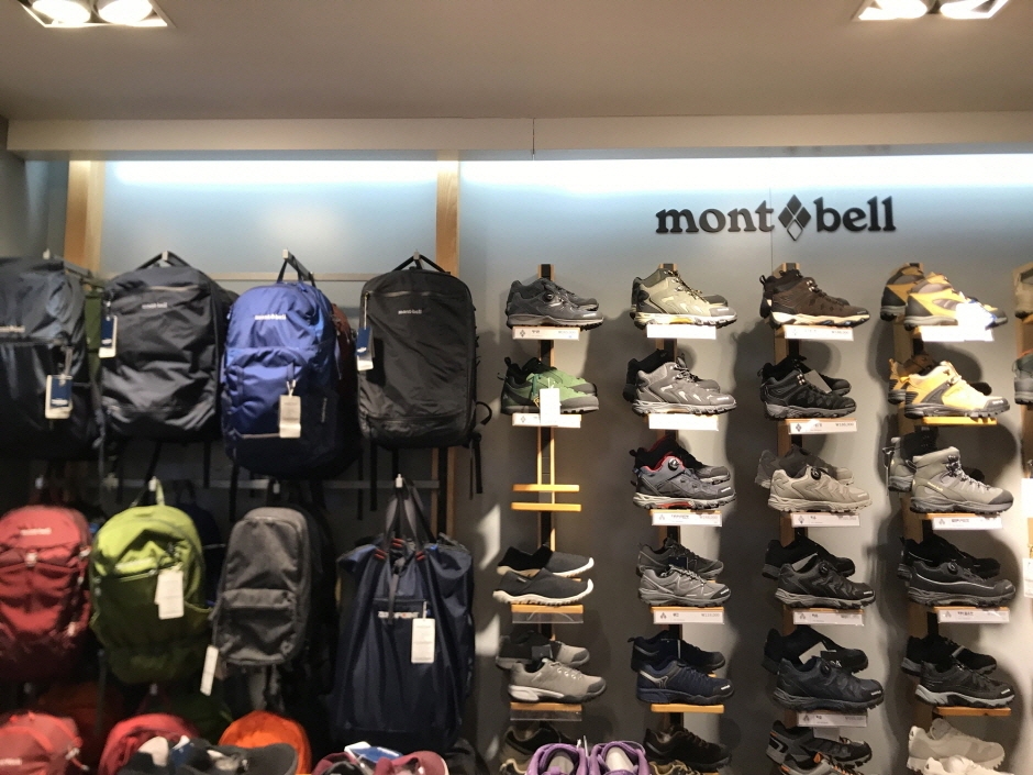 Mont-Bell [Tax Refund Shop] (몽벨)