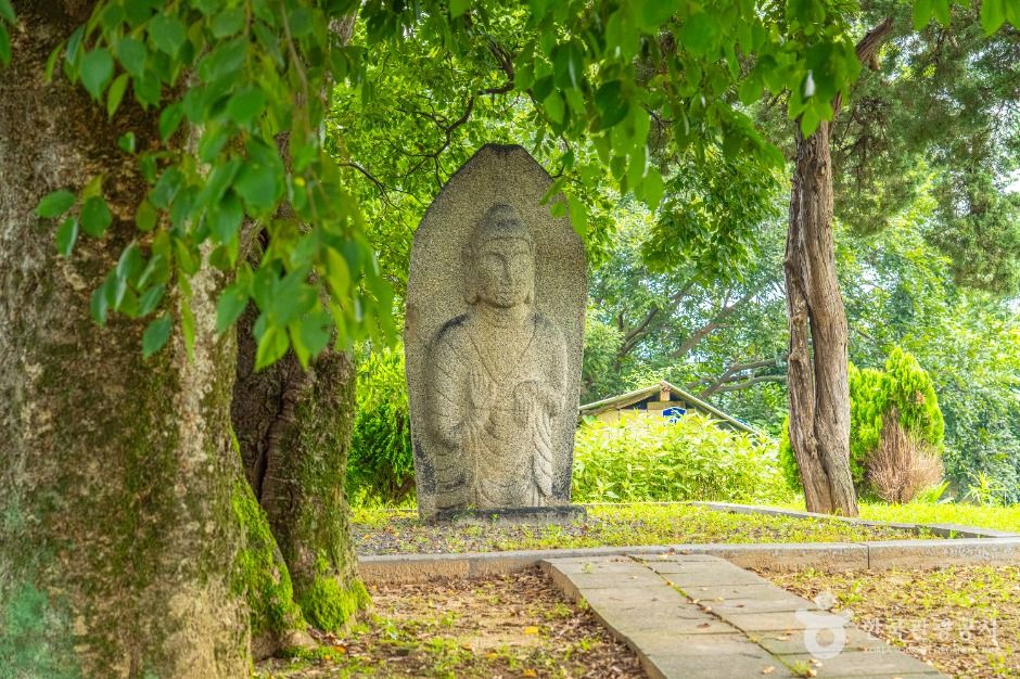 thumbnail-양성 석조여래입상-15