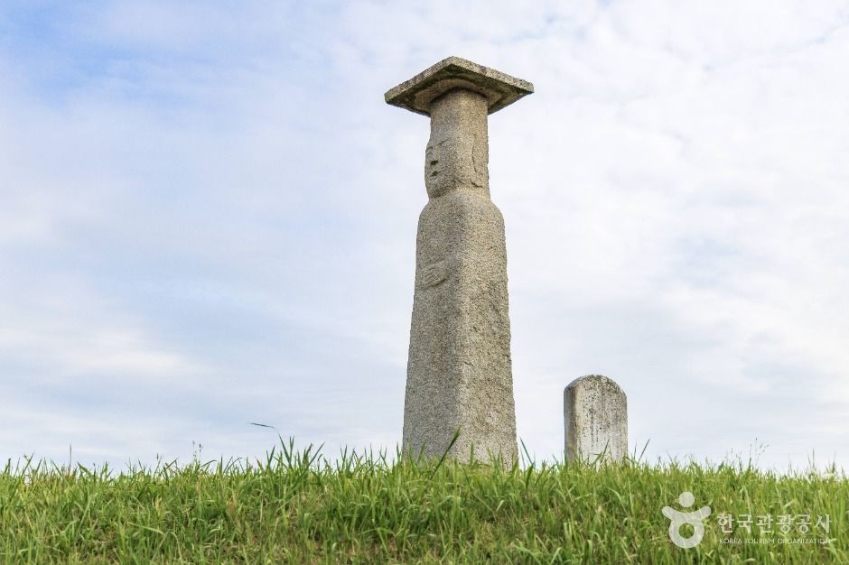 익산 고도리 석조여래입상