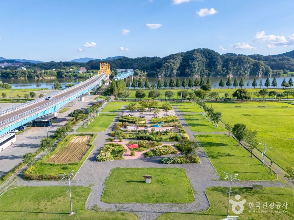 thumbnail-남지체육공원-2