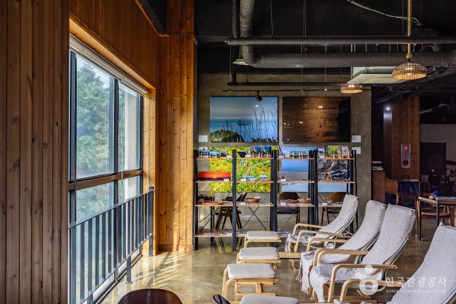 울릉천국 아트센터(울릉천국)