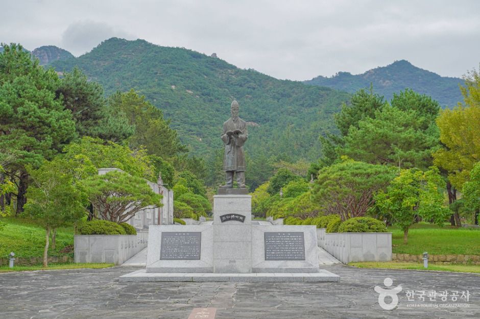 thumbnail-왕인박사유적지·성기동국민관광지-1