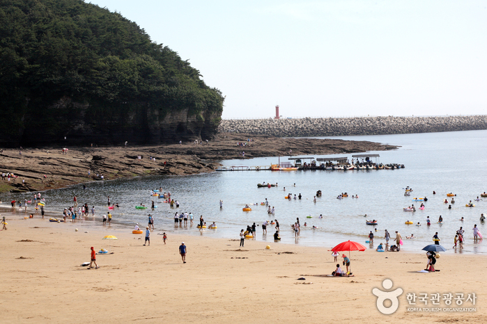 Gyeokpo Beach (격포해변)