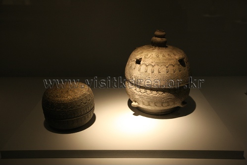 Ewha Womans University Museum (이화여자대학교박물관)