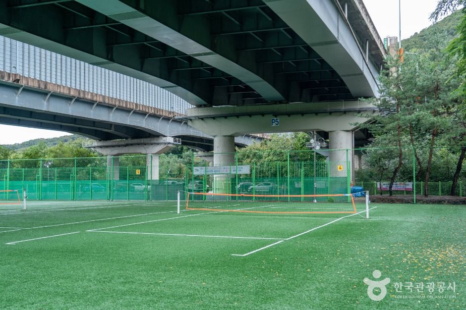 산본IC체육공원