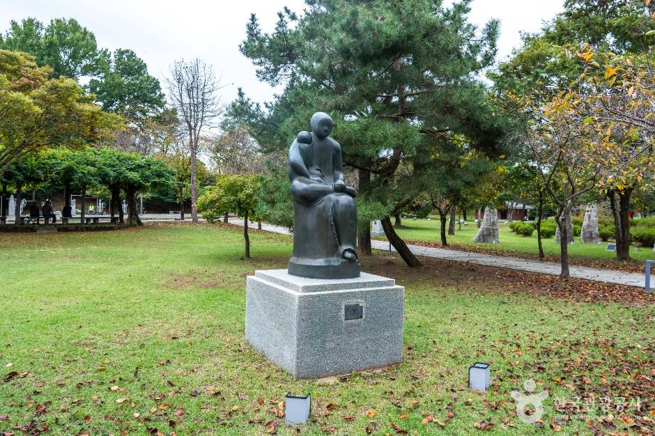 구드래조각공원