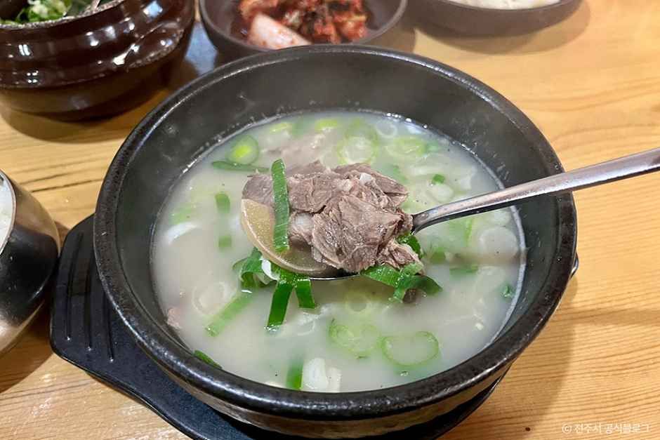 thumbnail-족보설렁탕-1