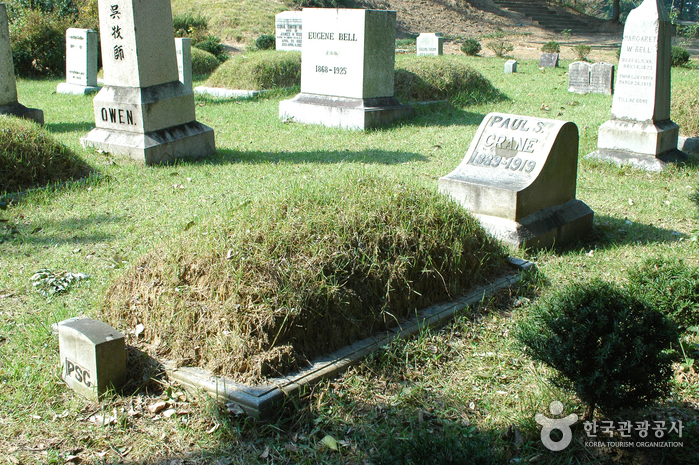 Yangnim-dong Missionary Cemetery (양림동 선교사 묘지)