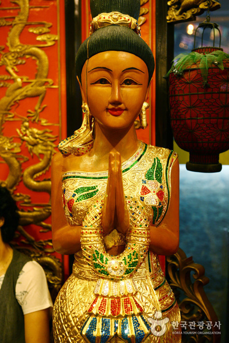 Yongsan Dragon Hill Spa (용산 드래곤힐스파)