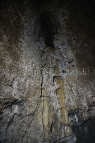 Hwanseongul Cave (환선굴(대이리군립공원))
