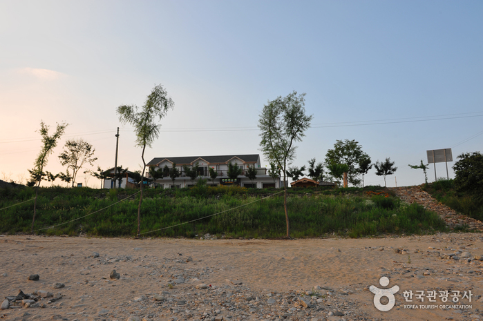 대진교강변 마을관리휴양지5