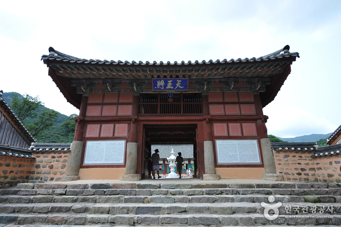 Храм Сонунса в Кочхане (선운사(고창))7