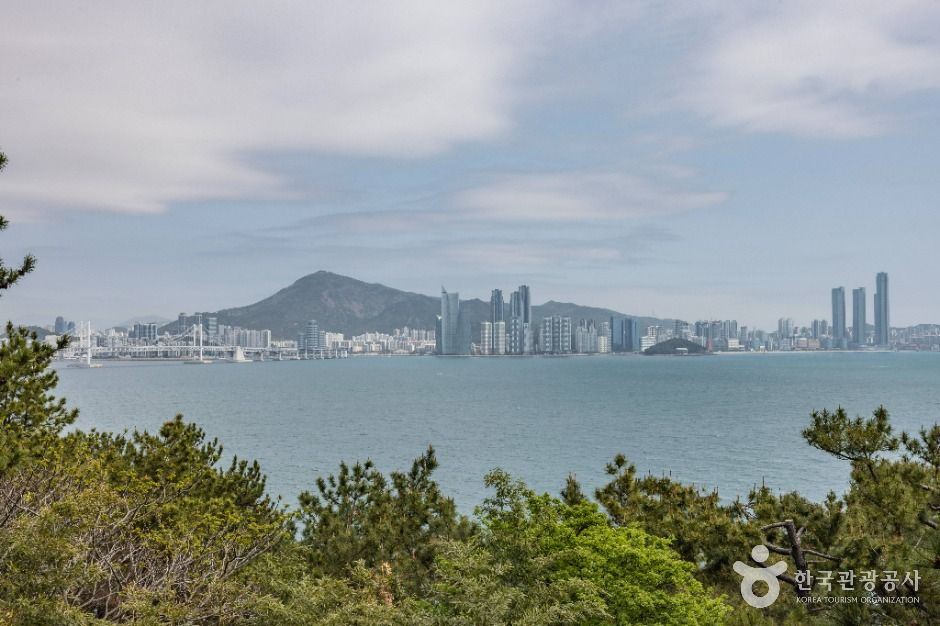 thumbnail-이기대 (부산 국가지질공원)-33