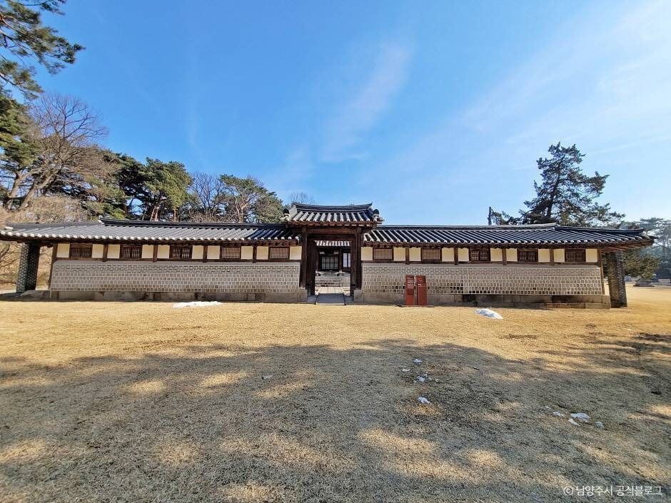 남양주 홍릉(고종·명성황후)과 유릉(순종·순명황후·순정황후) [유네스코 세계유산]