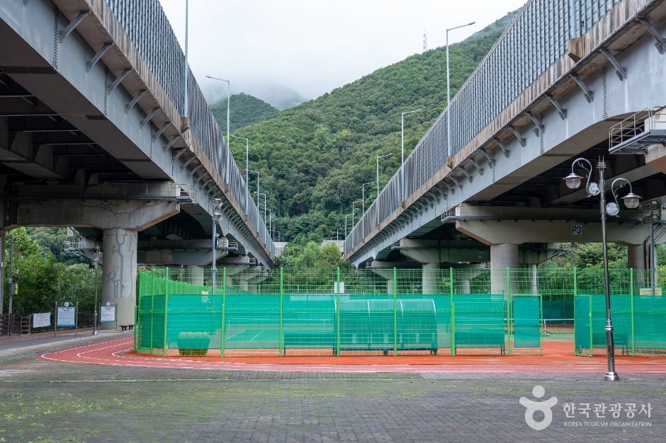 산본IC체육공원