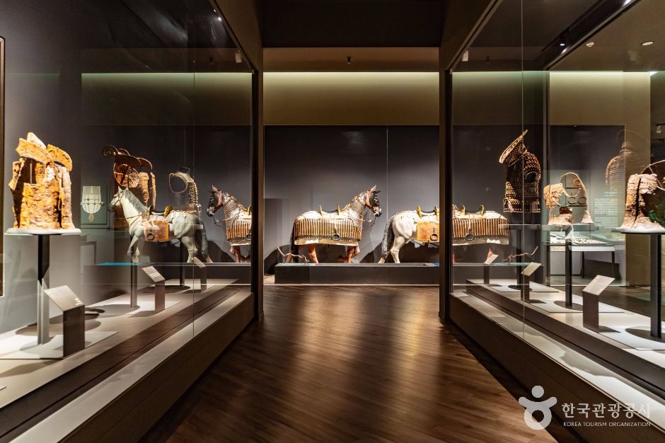 thumbnail-국립김해박물관-15