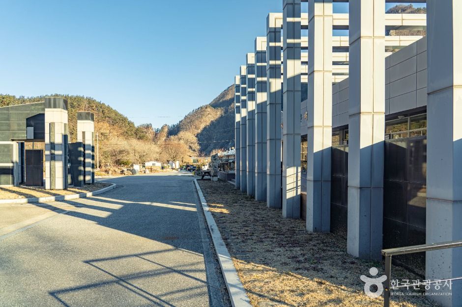 정선석공예단지