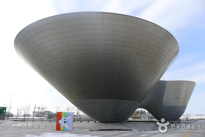 이국적인 분위기에 드라마와 CF촬영지로 각광받는 ‘송도국제도시’