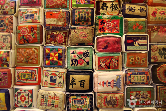 Museum für orientalische Stickerei (동양자수박물관)