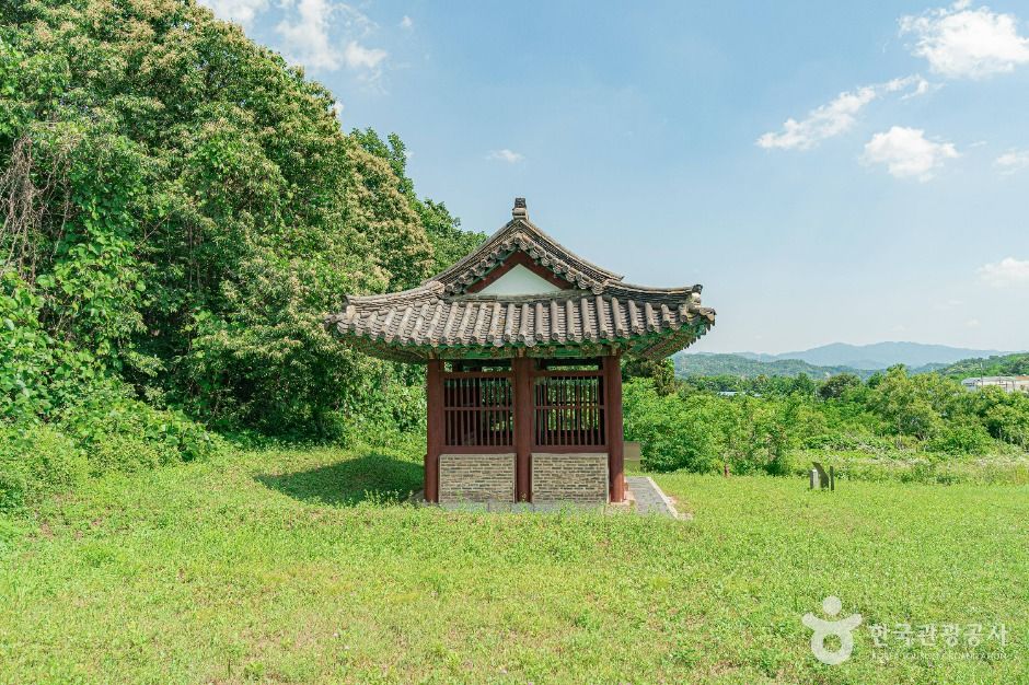 인평대군치제문비